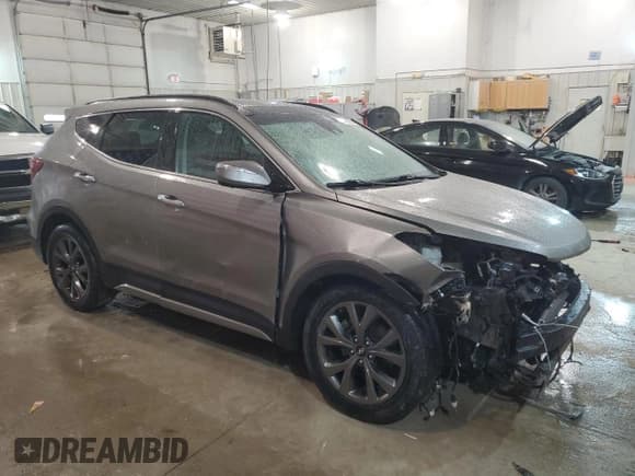 ✅ 2018 Hyundai Santa Fe Ultimate • VIN: 5XYZWDLA9JG531257 • Лот: 44883014. Опубликован ранее на Copart с пробегом 103 412 миль. Бесплатный доступ к архиву аукционных продаж из США и подробный отчёт об истории автомобиля на DreamBid. Изображение 4.
