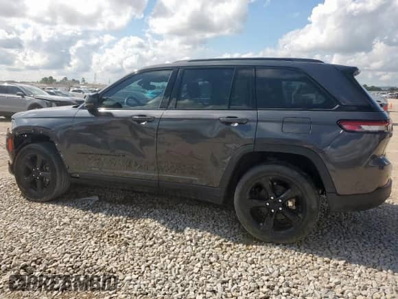 2022 Jeep Grand Cherokee Altitude с VIN 1C4RJGAG3N8630631, выставлен на аукционе Copart как лот 67811105 с пробегом 23 655 миль миль и Списание • Salvage title. История ставок и продаж доступна на DreamBid. Изображение 2.