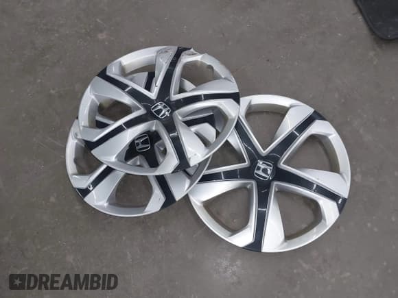 ✅ 2016 Honda Civic LX • VIN: 19XFC2F56GE040861 • Лот: 43329368. Опубликован ранее на IAAI с пробегом 125 450 миль. Бесплатный доступ к архиву аукционных продаж из США и подробный отчёт об истории автомобиля на DreamBid. Изображение 12.