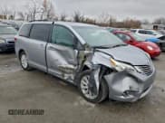 ✅ 2015 Toyota Sienna XLE • VIN: 5TDDK3DC7FS097625 • Lot: 93702315. Wystawiony na Copart z przebiegiem 172 660 mil. Bezpłatny archiwum sprzedaży aukcyjnych z USA i szczegółowy raport historii pojazdu na DreamBid. Zdjęcie 4.