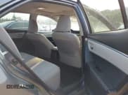 ✅ 2015 Toyota Corolla LE Eco • VIN: 5YFBPRHE9FP229283 • Lot: 42891889. Wystawiony na IAAI z przebiegiem 103 244 mil. Bezpłatny archiwum sprzedaży aukcyjnych z USA i szczegółowy raport historii pojazdu na DreamBid. Zdjęcie 8.