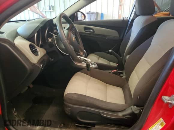 2014 Chevrolet Cruze LS с VIN 1G1PA5SG5E7117311, выставлен на аукционе Copart как лот 84766575 с пробегом 115 755 миль миль и Списание • Salvage title. История ставок и продаж доступна на DreamBid. Изображение 7.