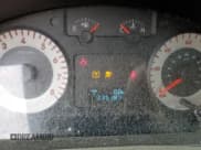 ✅ 2008 Mazda Tribute Sport • VIN: 4F2CZ02Z48KM14736 • Лот: 73297724. Опубликован ранее на Copart с пробегом 235 181 миль. Бесплатный доступ к архиву аукционных продаж из США и подробный отчёт об истории автомобиля на DreamBid. Изображение 9.