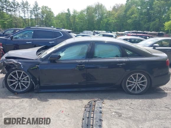 ✅ 2018 Audi A6 Premium • VIN: WAUF8AFC8JN101847 • Lot: 42234347. Listed on IAAI with 64,681 mi. Free auction sales archive from the USA and detailed vehicle history report at DreamBid. Image 13.