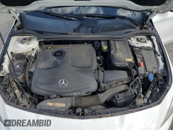 ✅ 2015 Mercedes-Benz CLA 250 • VIN: WDDSJ4GB5FN186818 • Lot: 81955215. Listed on Copart with 139,579 mi. Free auction sales archive from the USA and detailed vehicle history report at DreamBid. Image 11.