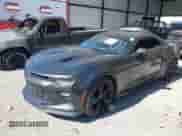 2017 Chevrolet Camaro 2SS z VIN 1G1FH3D76H0122250, wystawiony jako IAAI lot #43434570 z przebiegiem 70 150 mil mil oraz . Historia ofert i sprzedaży dostępna na DreamBid. Obrazek 16.