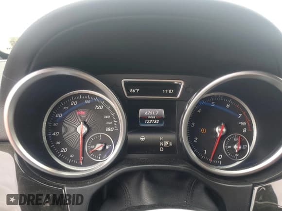 ✅ 2016 Mercedes-Benz GLE 400 • VIN: 4JGDA5GB3GA676431 • Лот: 68138095. Опубликован ранее на Copart с пробегом 122 132 миль. Бесплатный доступ к архиву аукционных продаж из США и подробный отчёт об истории автомобиля на DreamBid. Изображение 9.