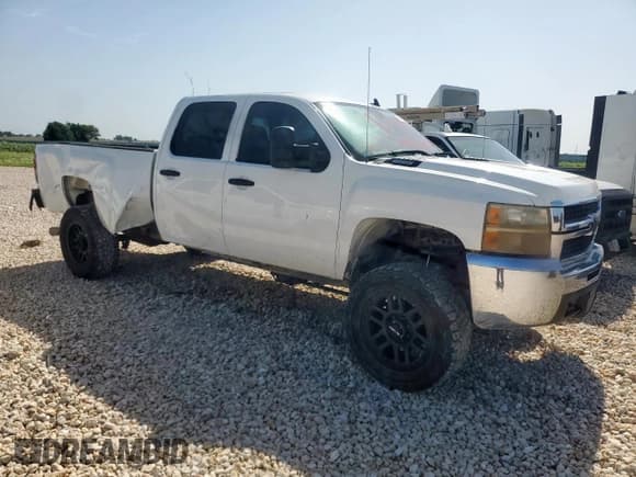 ✅ 2010 Chevrolet Silverado 2500HD LT • VIN: 1GC4KXB62AF119964 • Lot: 64187695. Wystawiony na Copart z przebiegiem 159 844 mil. Bezpłatny archiwum sprzedaży aukcyjnych z USA i szczegółowy raport historii pojazdu na DreamBid. Zdjęcie 4.