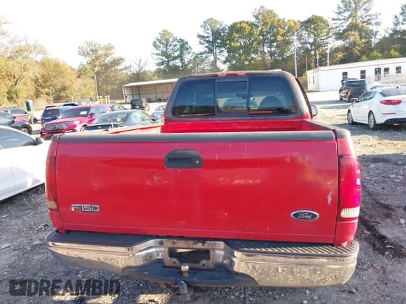 ✅ 1999 Ford F-150 XL • VIN: 1FTRX17L9XNA40499 • Lot: 43640504. Wystawiony na IAAI z przebiegiem Nie podano. Bezpłatny archiwum sprzedaży aukcyjnych z USA i szczegółowy raport historii pojazdu na DreamBid. Zdjęcie 16.