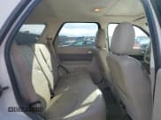 ✅ 2009 Mercury Mariner Premier • VIN: 4M2CU97G29KJ13713 • Lot: 64264975. Listed on Copart with 130,029 mi. Free auction sales archive from the USA and detailed vehicle history report at DreamBid. Image 10.