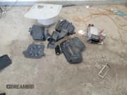 ✅ 2018 Chrysler Pacifica Hybrid Limited • VIN: 2C4RC1N72JR129441 • Lot: 56548175. Wystawiony na Copart z przebiegiem 154 459 mil. Bezpłatny archiwum sprzedaży aukcyjnych z USA i szczegółowy raport historii pojazdu na DreamBid. Zdjęcie 13.