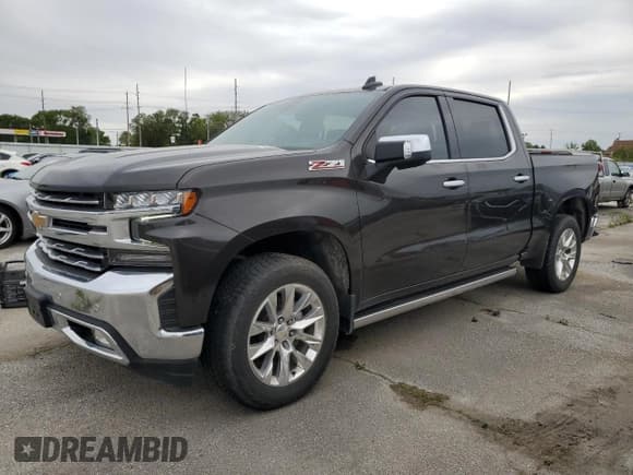 ✅ 2021 Chevrolet Silverado 1500 • VIN: MV1N3886791ND • Лот: 70760693. Опубликован ранее на Copart с пробегом 27 038 миль. Бесплатный доступ к архиву аукционных продаж из США и подробный отчёт об истории автомобиля на DreamBid. Изображение 1.
