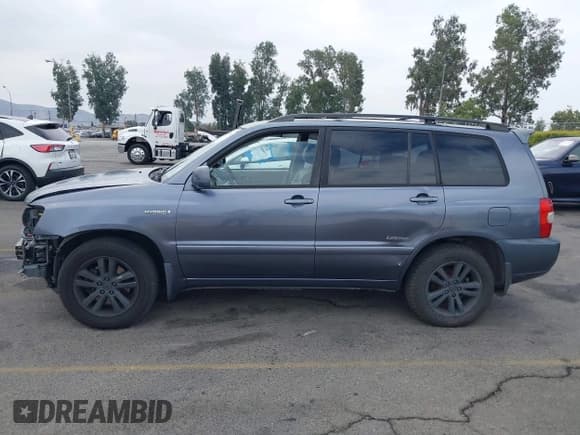 ✅ 2007 Toyota Highlander w/3rd Row • VIN: JTEEW21A970042499 • Lot: 42781718. Wystawiony na IAAI z przebiegiem 232 747 mil. Bezpłatny archiwum sprzedaży aukcyjnych z USA i szczegółowy raport historii pojazdu na DreamBid. Zdjęcie 15.