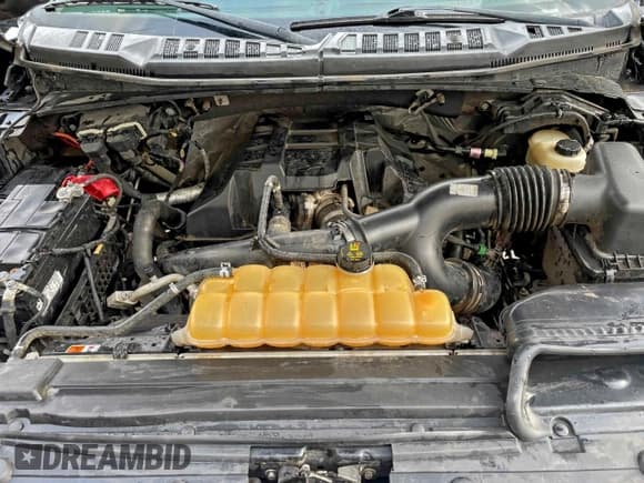 ✅ 2016 Ford F-150 XLT • VIN: 1FTEW1EP4GKF99483 • Lot: 95013785. Listed on Copart with 156,806 mi. Free auction sales archive from the USA and detailed vehicle history report at DreamBid. Image 7.