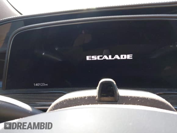 ✅ 2021 Cadillac Escalade • VIN: 1GYS4FKT6MR333998 • Lot: 43846400. Listed on IAAI with 140,123 mi. Free auction sales archive from the USA and detailed vehicle history report at DreamBid. Image 7.