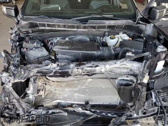 ✅ 2022 Chevrolet Silverado 1500 High Country • VIN: 1GCPAFED4NZ537631 • Лот: 76933424. Опубликован ранее на Copart с пробегом 19 794 миль. Бесплатный доступ к архиву аукционных продаж из США и подробный отчёт об истории автомобиля на DreamBid. Изображение 11.