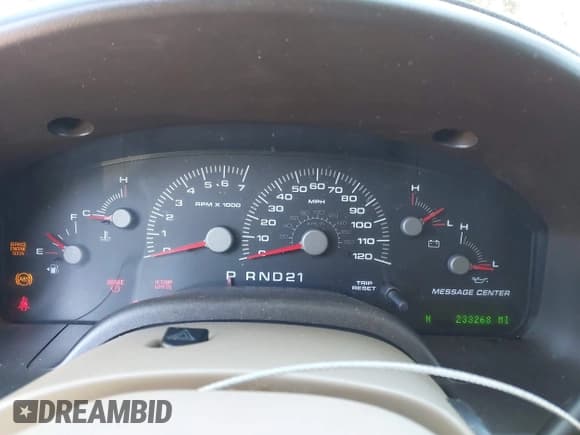 ✅ 2003 Ford Expedition Eddie Bauer • VIN: 1FMFU17L93LC16707 • Лот: 43680579. Опубликован ранее на IAAI с пробегом 233 268 миль. Бесплатный доступ к архиву аукционных продаж из США и подробный отчёт об истории автомобиля на DreamBid. Изображение 7.