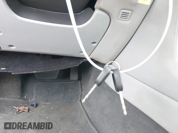 ✅ 2006 Jaguar XJ Series XJ8 • VIN: SAJWA71B36SH00581 • Лот: 42954829. Опубликован ранее на IAAI с пробегом Не указан. Бесплатный доступ к архиву аукционных продаж из США и подробный отчёт об истории автомобиля на DreamBid. Изображение 11.