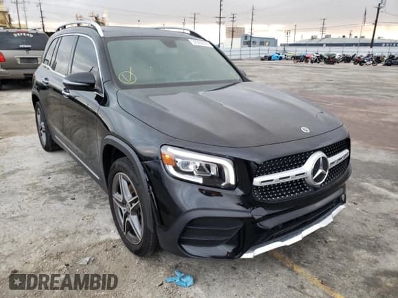 ✅ 2021 Mercedes-Benz GLB 250 • VIN: W1N4M4GB0MW129744 • Lot: 37269073. Wystawiony na Copart z przebiegiem 20 041 mil. Bezpłatny archiwum sprzedaży aukcyjnych z USA i szczegółowy raport historii pojazdu na DreamBid. Zdjęcie 4.