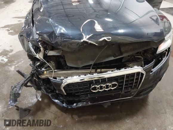 ✅ 2015 Audi Q5 Prestige • VIN: WA1WGAFP1FA031657 • Лот: 41506986. Опубликован ранее на IAAI с пробегом 83 707 миль. Бесплатный доступ к архиву аукционных продаж из США и подробный отчёт об истории автомобиля на DreamBid. Изображение 6.