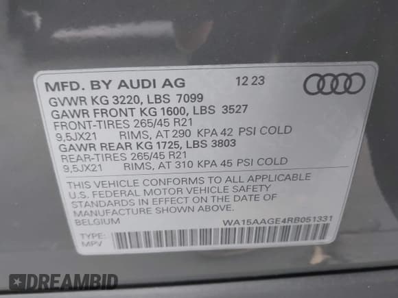 ✅ 2024 Audi Q8 e-tron Premium Plus • VIN: WA15AAGE4RB051331 • Lot: 42148796. Listed on IAAI with 2,716 mi. Free auction sales archive from the USA and detailed vehicle history report at DreamBid. Image 9.