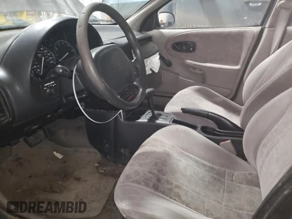 ✅ 1998 Saturn SW • VIN: 1G8ZK8271WZ165967 • Лот: 73493044. Опубликован ранее на Copart с пробегом Не указан. Бесплатный доступ к архиву аукционных продаж из США и подробный отчёт об истории автомобиля на DreamBid. Изображение 7.