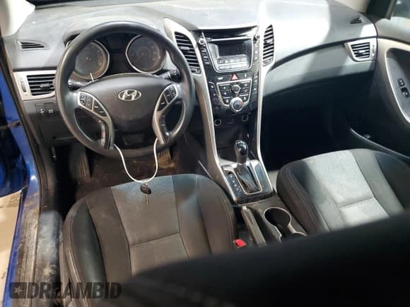 ✅ 2017 Hyundai Elantra • VIN: KMHD35LH7HU350152 • Лот: 64616005. Опубликован ранее на Copart с пробегом 99 999 миль. Бесплатный доступ к архиву аукционных продаж из США и подробный отчёт об истории автомобиля на DreamBid. Изображение 8.