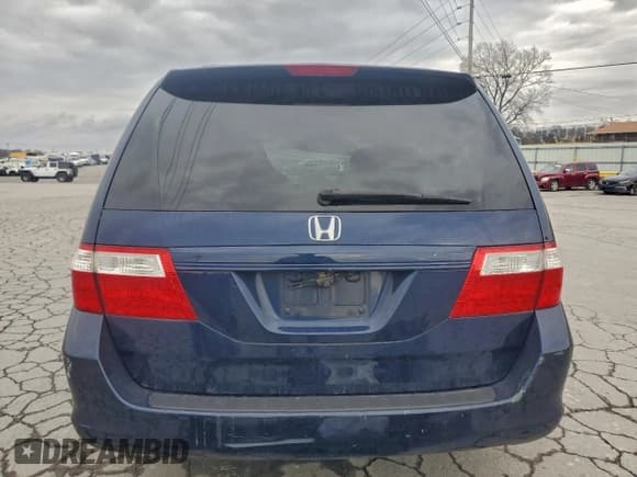 ✅ 2006 Honda Odyssey EX-L • VIN: 5FNRL38696B093975 • Lot: 93944885. Listed on Copart with 189,351 mi. Free auction sales archive from the USA and detailed vehicle history report at DreamBid. Image 6.