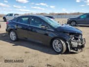 ✅ 2018 Ford Focus Titanium • VIN: 1FADP3J23JL293767 • Лот: 92047785. Опубликован ранее на Copart с пробегом Не указан. Бесплатный доступ к архиву аукционных продаж из США и подробный отчёт об истории автомобиля на DreamBid. Изображение 4.
