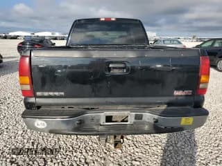 ✅ 2001 GMC Sierra 1500HD SLE • VIN: 1GTGC13U11F152684 • Lot: 71216924. Wystawiony na Copart z przebiegiem Nie podano. Bezpłatny archiwum sprzedaży aukcyjnych z USA i szczegółowy raport historii pojazdu na DreamBid. Zdjęcie 6.