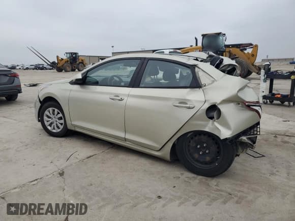✅ 2020 Hyundai Accent SEL • VIN: 3KPC24A69LE100403 • Лот: 43943915. Опубликован ранее на Copart с пробегом 121 174 миль. Бесплатный доступ к архиву аукционных продаж из США и подробный отчёт об истории автомобиля на DreamBid. Изображение 2.