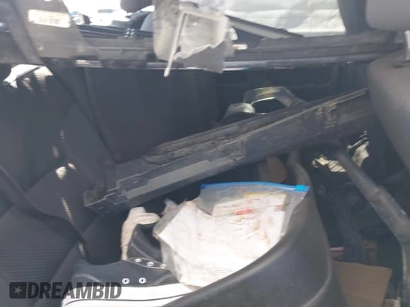 ✅ 2016 GMC Sierra 1500 SLE • VIN: 3GTU2MEC6GG142445 • Лот: 42587345. Опубликован ранее на IAAI с пробегом Не указан. Бесплатный доступ к архиву аукционных продаж из США и подробный отчёт об истории автомобиля на DreamBid. Изображение 8.