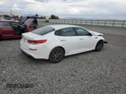 ✅ 2020 Kia Optima SE • VIN: 5XXGT4L30LG418466 • Lot: 84614065. Wystawiony na Copart z przebiegiem 99 803 mil. Bezpłatny archiwum sprzedaży aukcyjnych z USA i szczegółowy raport historii pojazdu na DreamBid. Zdjęcie 3.
