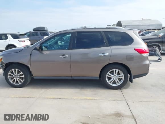 ✅ 2014 Nissan Pathfinder SV • VIN: 5N1AR2MN1EC602032 • Лот: 43482398. Опубликован ранее на IAAI с пробегом 188 333 миль. Бесплатный доступ к архиву аукционных продаж из США и подробный отчёт об истории автомобиля на DreamBid. Изображение 15.