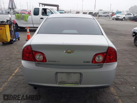 ✅ 2010 Chevrolet Malibu 1LT • VIN: 1G1ZC5E07AF197499 • Лот: 43402027. Опубликован ранее на IAAI с пробегом Не указан. Бесплатный доступ к архиву аукционных продаж из США и подробный отчёт об истории автомобиля на DreamBid. Изображение 16.