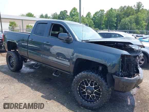 ✅ 2019 Chevrolet Silverado 1500 LT • VIN: 2GCVKPEC9K1134735 • Lot: 42465508. Wystawiony na IAAI z przebiegiem 108 520 mil. Bezpłatny archiwum sprzedaży aukcyjnych z USA i szczegółowy raport historii pojazdu na DreamBid. Zdjęcie 1.