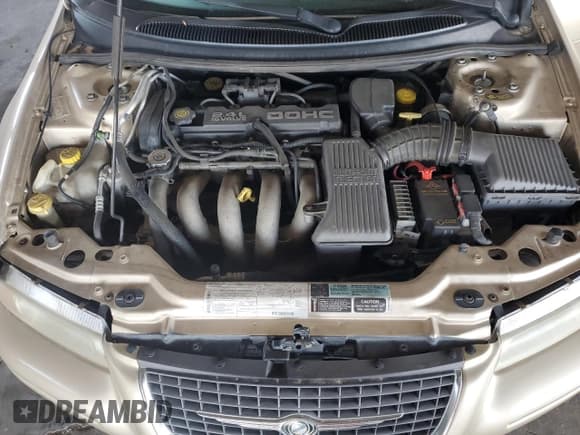 ✅ 2000 Chrysler Cirrus LX • VIN: 1C3EJ46X2YN245514 • Лот: 63764055. Опубликован ранее на Copart с пробегом 83 062 миль. Бесплатный доступ к архиву аукционных продаж из США и подробный отчёт об истории автомобиля на DreamBid. Изображение 11.