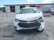 ✅ 2021 Chevrolet Traverse LT Cloth • VIN: 1GNERGKW0MJ126548 • Lot: 42998904. Wystawiony na IAAI z przebiegiem 66 776 mil. Bezpłatny archiwum sprzedaży aukcyjnych z USA i szczegółowy raport historii pojazdu na DreamBid. Zdjęcie 12.