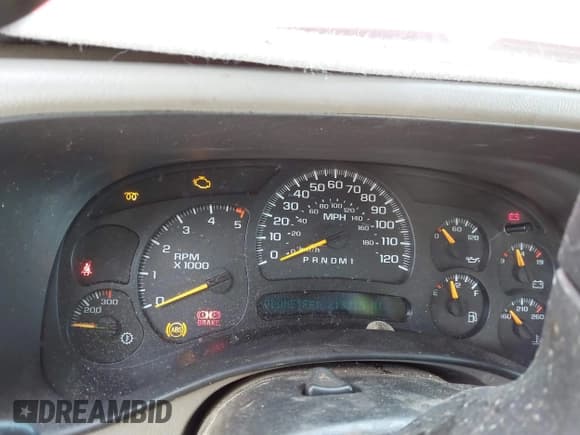 ✅ 2006 Chevrolet Silverado 2500HD LT3 • VIN: 1GCHK23D46F270846 • Lot: 41395200. Wystawiony na IAAI z przebiegiem 213 315 mil. Bezpłatny archiwum sprzedaży aukcyjnych z USA i szczegółowy raport historii pojazdu na DreamBid. Zdjęcie 7.