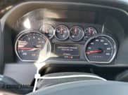 ✅ 2021 Chevrolet Silverado 1500 LT Trail Boss • VIN: 1GCPYFEL7MZ450971 • Lot: 64690984. Wystawiony na Copart z przebiegiem 50 908 mil. Bezpłatny archiwum sprzedaży aukcyjnych z USA i szczegółowy raport historii pojazdu na DreamBid. Zdjęcie 9.