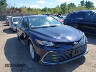 2021 Toyota Camry LE с VIN 4T1C11BK1MU024512, выставлен на аукционе IAAI как лот 43153598 с пробегом 13 811 миль миль и . История ставок и продаж доступна на DreamBid. Изображение 1.