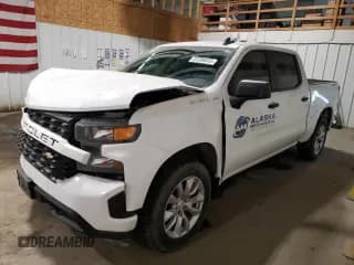 ✅ 2022 Chevrolet Silverado 1500 Custom • VIN: 3GCPYBEK8NG164578 • Lot: 51299555. Wystawiony na Copart z przebiegiem 34 630 mil. Bezpłatny archiwum sprzedaży aukcyjnych z USA i szczegółowy raport historii pojazdu na DreamBid. Zdjęcie 1.