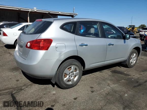 ✅ 2010 Nissan Rogue S • VIN: JN8AS5MV2AW132682 • Lot: 84989325. Wystawiony na Copart z przebiegiem 130 702 mil. Bezpłatny archiwum sprzedaży aukcyjnych z USA i szczegółowy raport historii pojazdu na DreamBid. Zdjęcie 3.