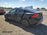 ✅ 2017 Volvo S60 Dynamic • VIN: YV140MTL5H2427070 • Лот: 70243795. Опубликован ранее на Copart с пробегом 107 093 миль. Бесплатный доступ к архиву аукционных продаж из США и подробный отчёт об истории автомобиля на DreamBid. Изображение 2.