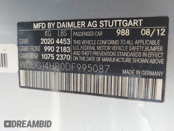 ✅ 2013 Mercedes-Benz C 250 • VIN: WDDGJ4HB0DF995087 • Lot: 41960297. Wystawiony na IAAI z przebiegiem 104 348 mil. Bezpłatny archiwum sprzedaży aukcyjnych z USA i szczegółowy raport historii pojazdu na DreamBid. Zdjęcie 9.