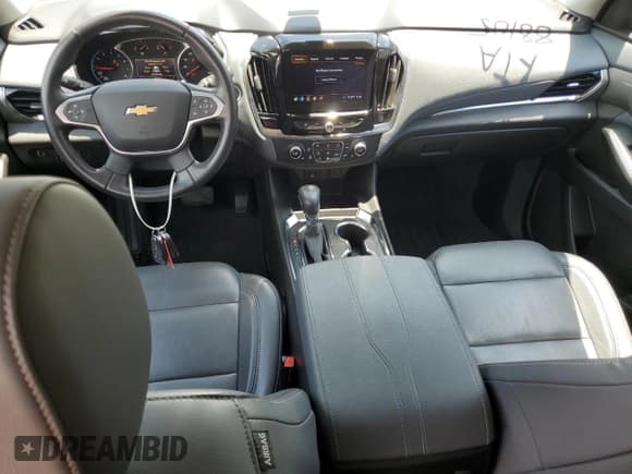 ✅ 2021 Chevrolet Traverse LT • VIN: 1GNERHKW7MJ132336 • Lot: 61870025. Wystawiony na Copart z przebiegiem 60 637 mil. Bezpłatny archiwum sprzedaży aukcyjnych z USA i szczegółowy raport historii pojazdu na DreamBid. Zdjęcie 8.