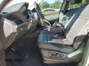 ✅ 2011 BMW X5 35i • VIN: 5UXZV4C55BL410073 • Lot: 92504375. Wystawiony na Copart z przebiegiem 145 483 mil. Bezpłatny archiwum sprzedaży aukcyjnych z USA i szczegółowy raport historii pojazdu na DreamBid. Zdjęcie 7.