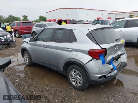 ✅ 2023 Hyundai Venue SE • VIN: KMHRB8A35PU215977 • Lot: 41930021. Listed on IAAI with 17,053 mi. Free auction sales archive from the USA and detailed vehicle history report at DreamBid. Image 3.