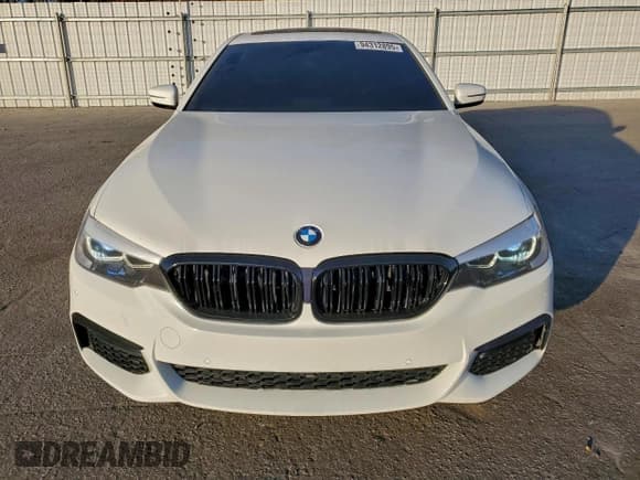 ✅ 2017 BMW 5 Series 530i xDrive • VIN: WBAJA7C3XHWA69996 • Lot: 94312895. Listed on Copart with 130,083 mi. Free auction sales archive from the USA and detailed vehicle history report at DreamBid. Image 5.