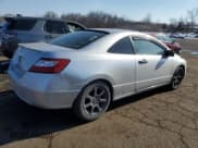 ✅ 2006 Honda Civic DX • VIN: 2HGFG12276H511530 • Лот: 42309975. Опубликован ранее на Copart с пробегом 173 540 миль. Бесплатный доступ к архиву аукционных продаж из США и подробный отчёт об истории автомобиля на DreamBid. Изображение 3.